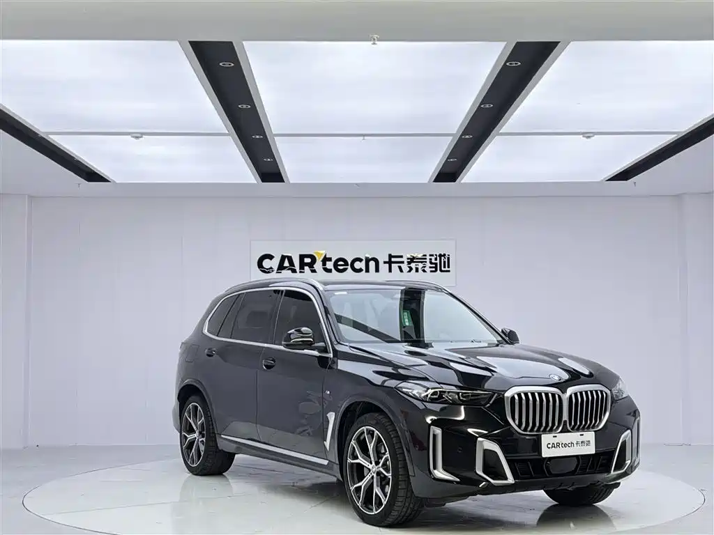 BMW X5 2023 xDrive 30Li Premium M Sport Package фото 2
