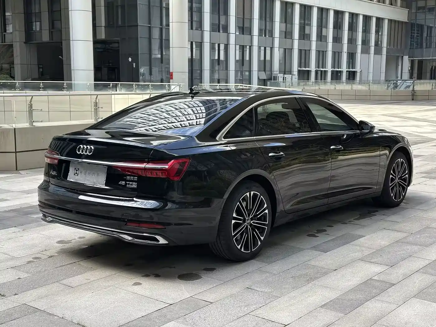 Audi A6L 2024 45 TFSI quattro Premium Elegance фото 7
