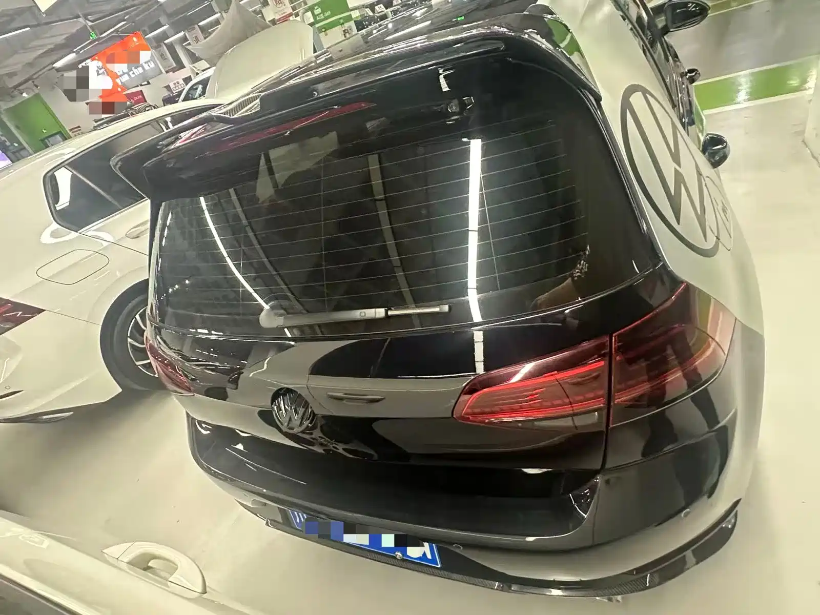 صورة 7 - Volkswagen Golf GTI