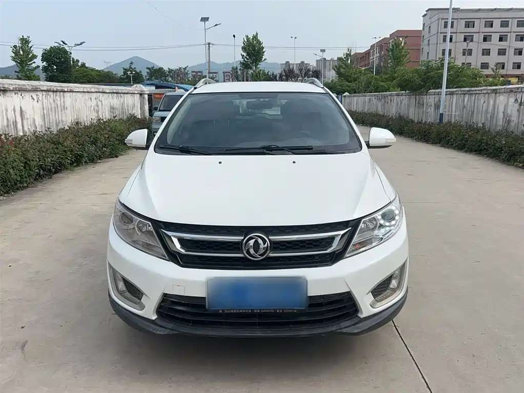Dongfeng Aeolus Dongfeng Fengshen AX3 2016 2016 1.5L Automatic Trendy Cool Edition
