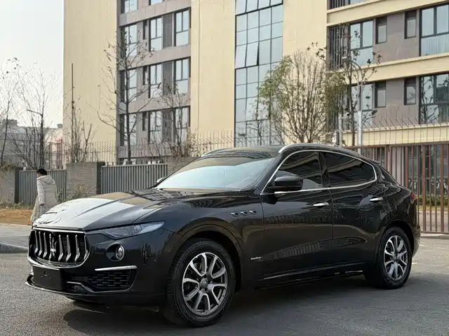maserati levante