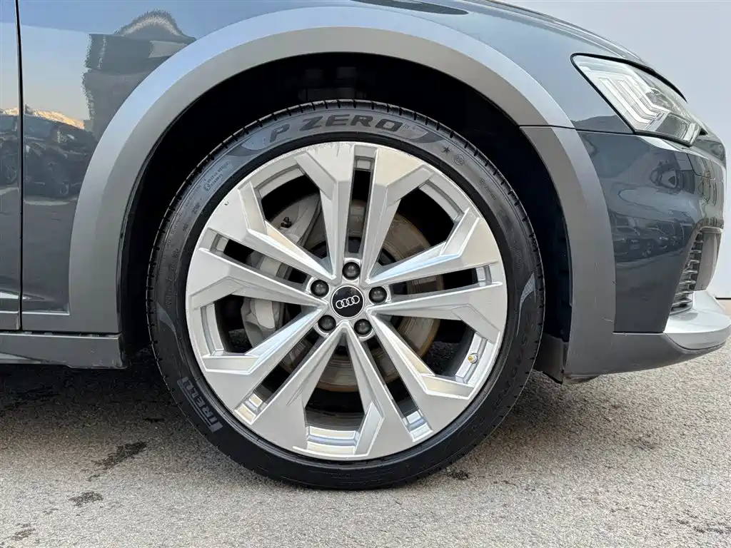 Audi A6 (Import) 2021 allroad quattro Explorer 55 TFSI Premium Off-road фото 19