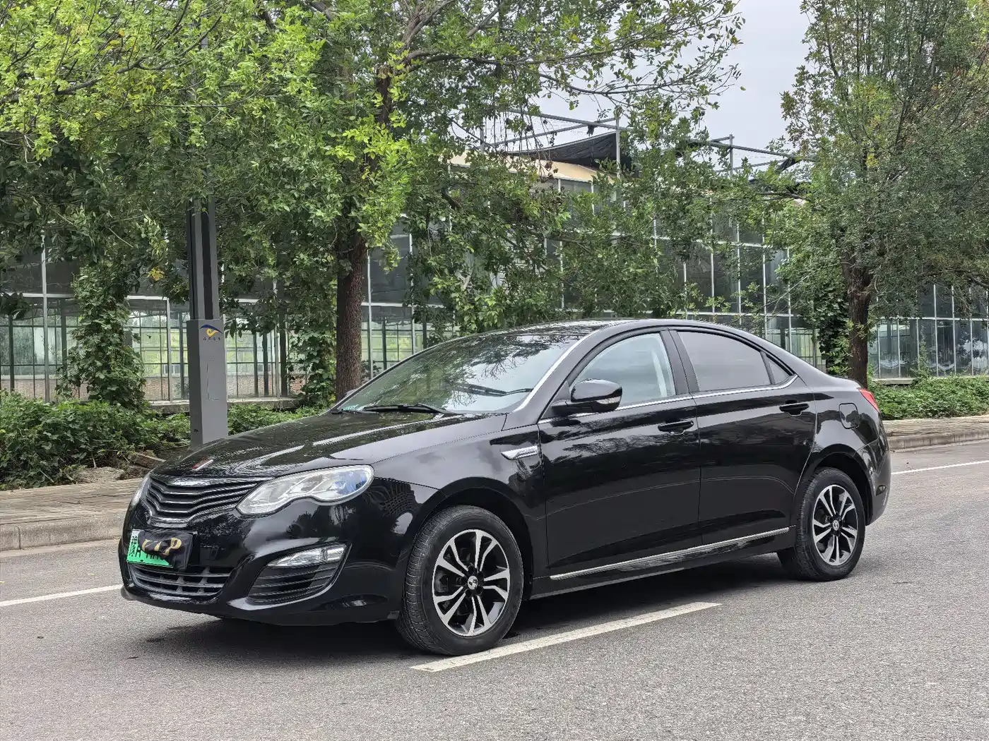 Roewe e550 2017 2016 Exclusive Edition