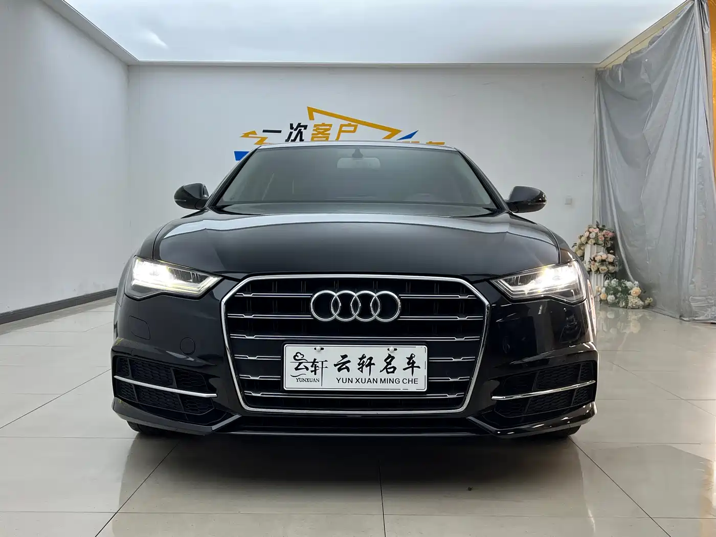 Audi A6L 2018 30th Anniversary 35 TFSI Fashion фото 2