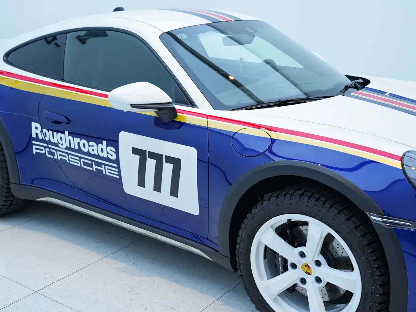 PORSCHE 911