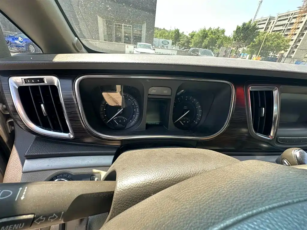Buick GL8 2013 3.0L GT Luxury Business Elegance Edition фото 13