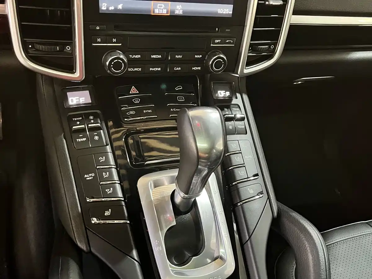 Porsche Cayenne 2016 Cayenne S 3.6T фото 12