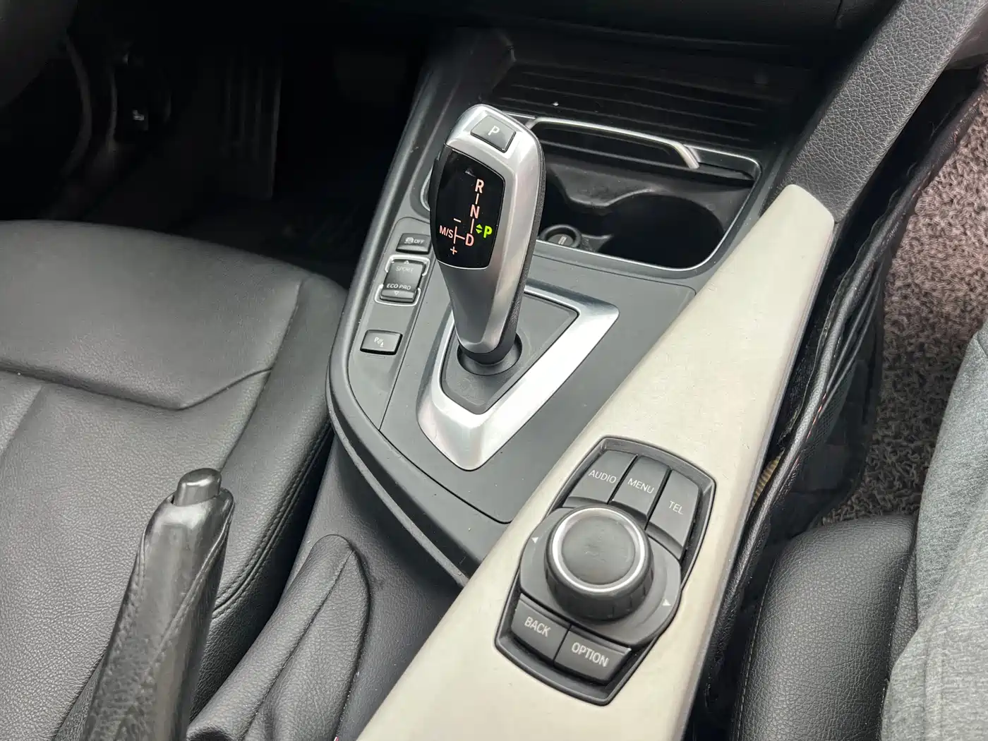 BMW 3 Series 2016 320Li Progressive фото 14
