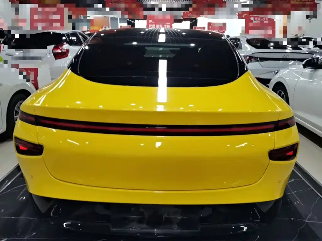 Фото 6 - XPeng P7