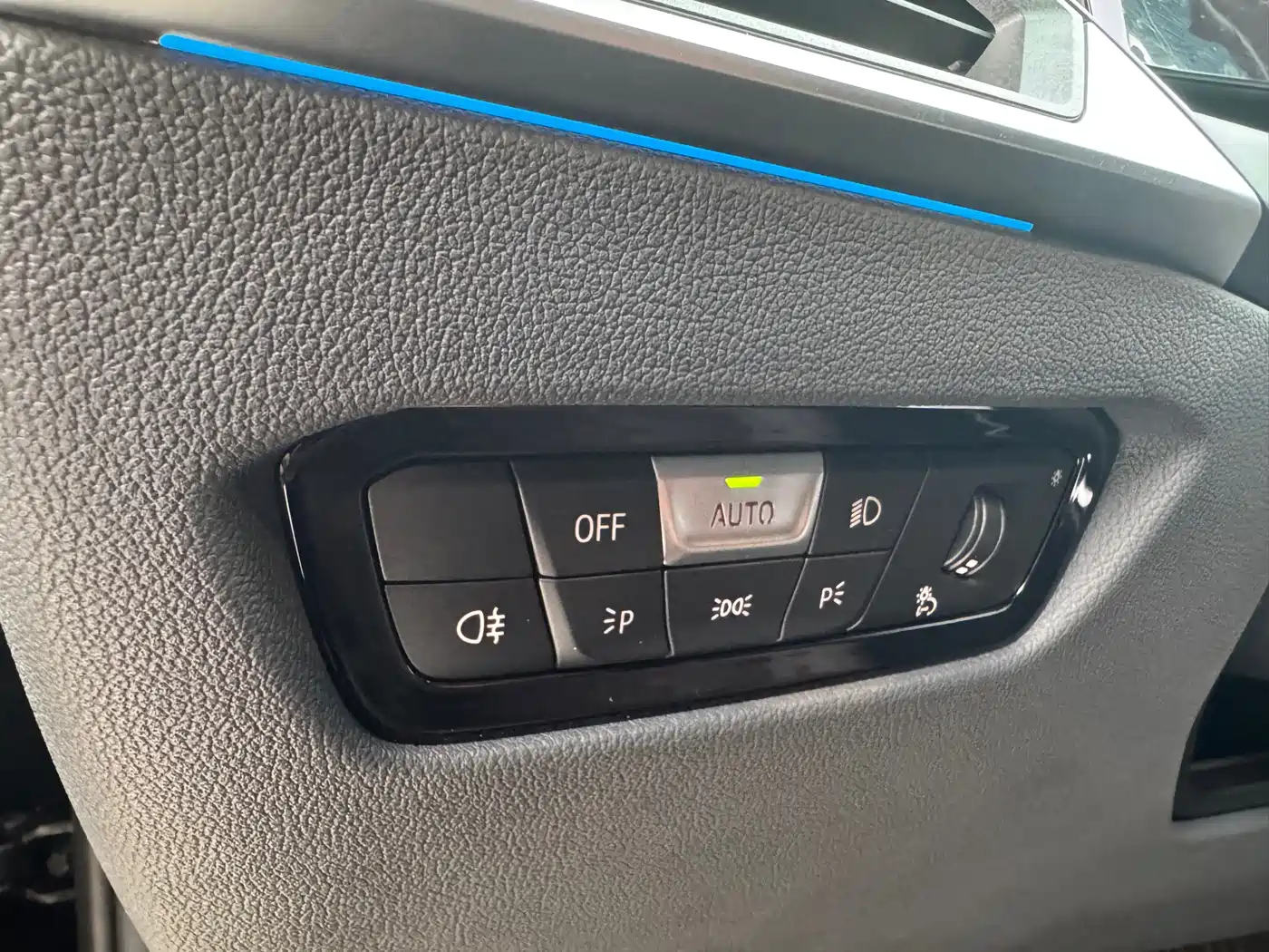 BMW i3 2024 eDrive 35 L фото 23