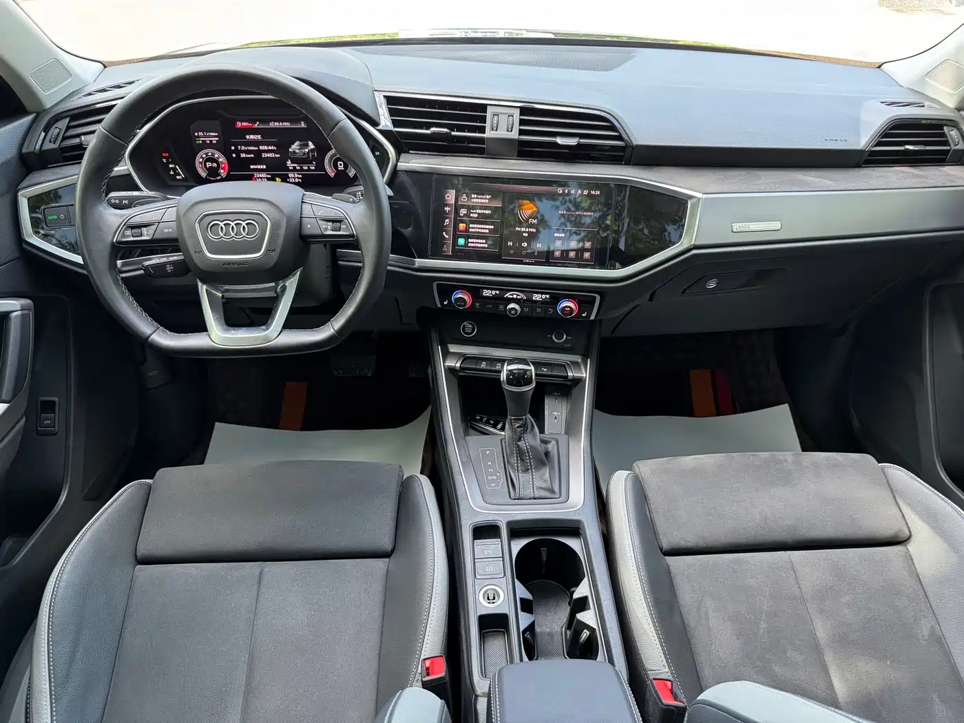 Audi Q3 2023 35 TFSI Fashion Dynamic (1.4T) фото 11