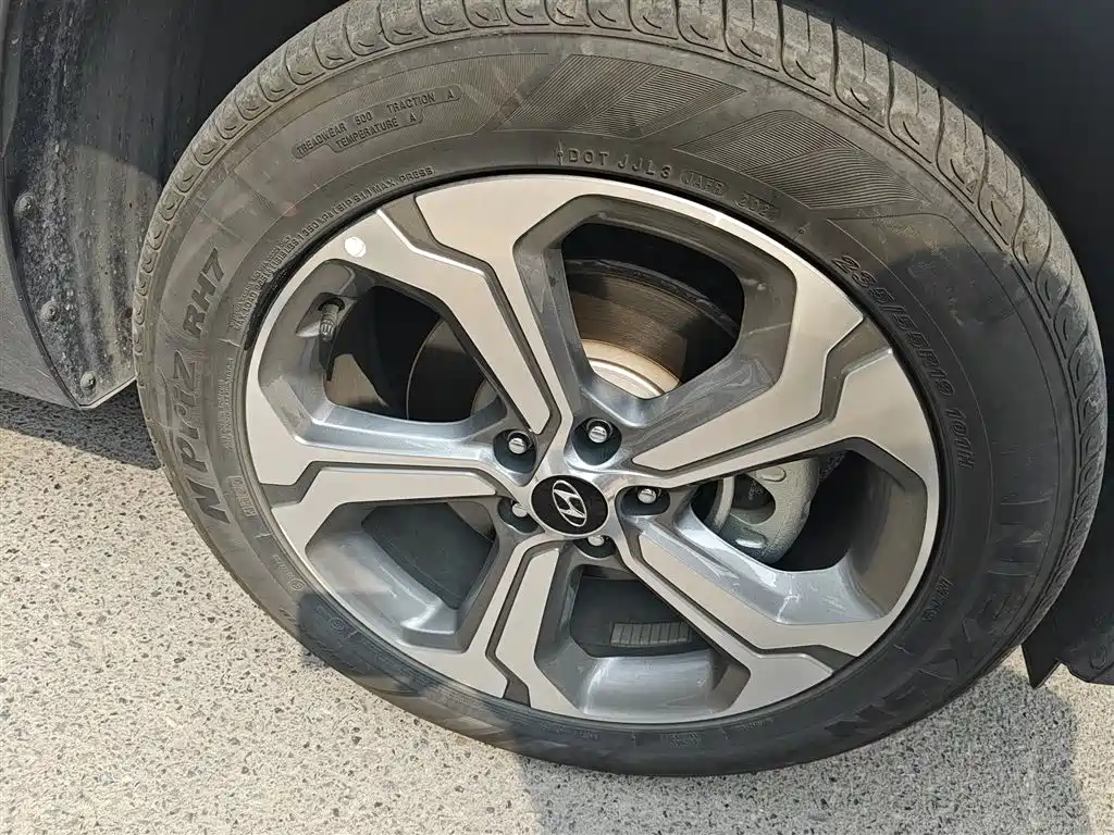 Hyundai Santa Fe 2020 380 TGDi Auto 2WD GLS Luxury фото 26