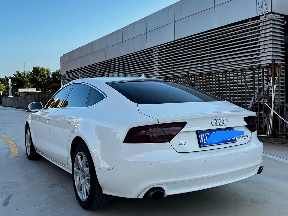 Audi A7 2013 50 TFSI quattro Luxury фото 5
