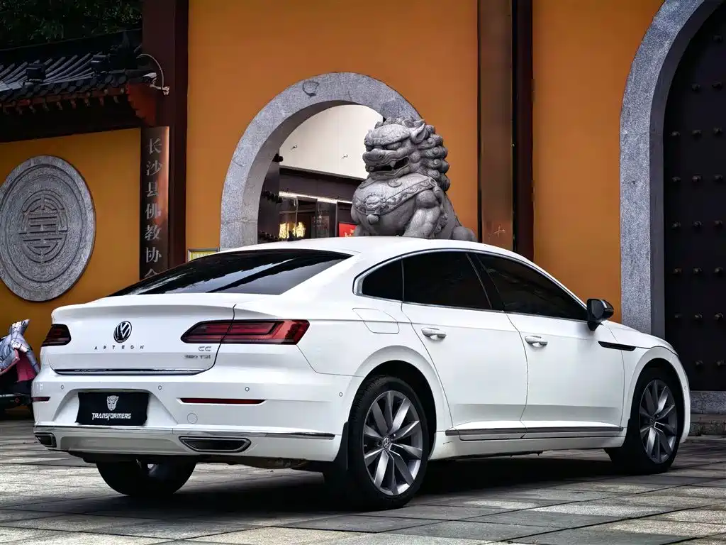 Volkswagen FAW-Volkswagen CC 2019 380TSI Glamour Edition China V фото 8