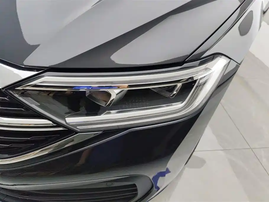 Volkswagen Sagitar 2026 Model 30 Million Special Selection 300TSI DSG Surpass Edition фото 5