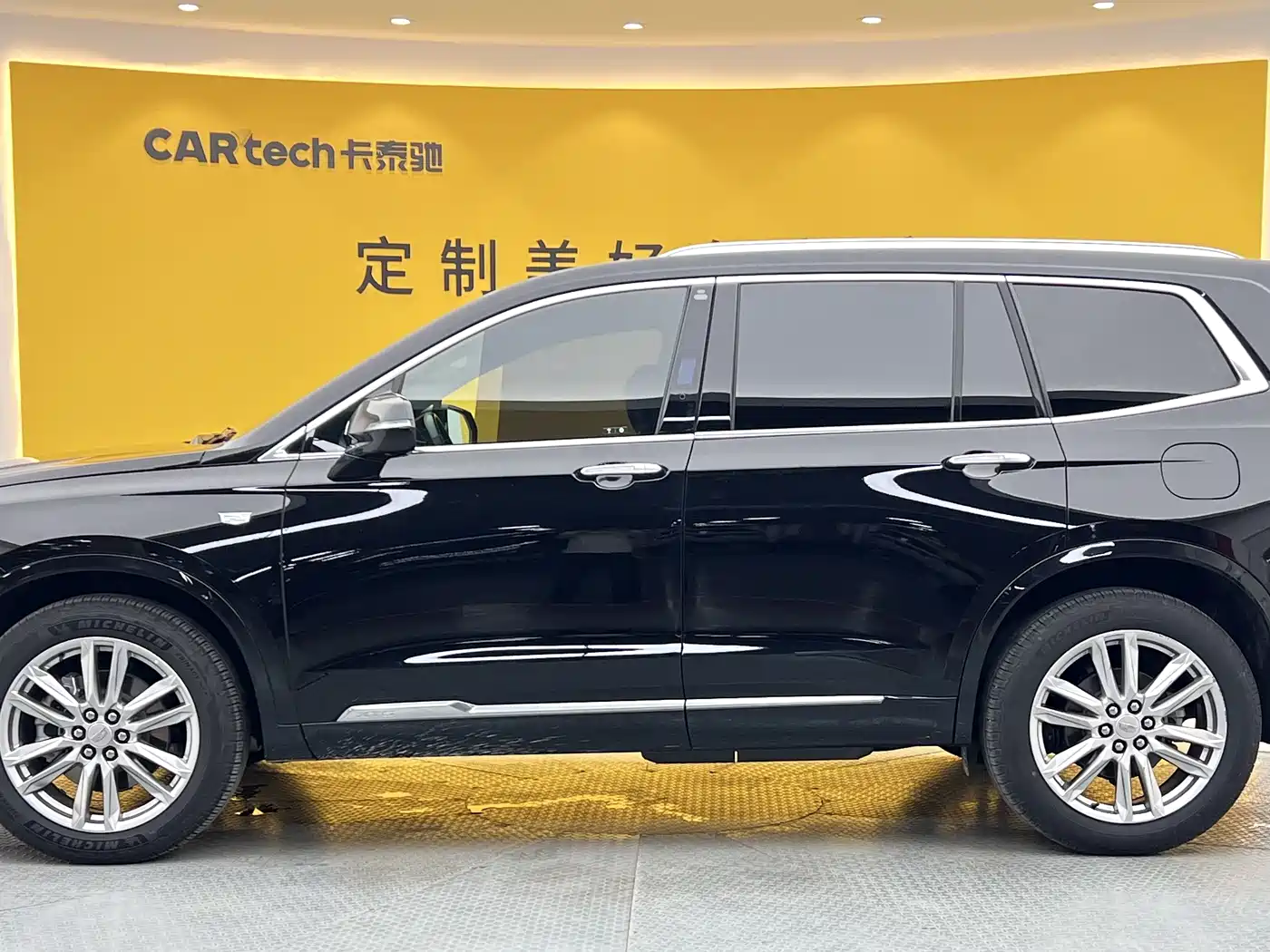 Cadillac XT6 2022 2.0T 7-Seater AWD Luxury Standard Edition фото 36