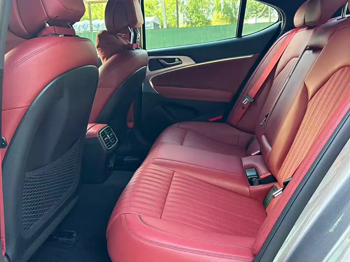 Genesis G70 2023 Model 2.0T RWD Luxury Edition фото 10