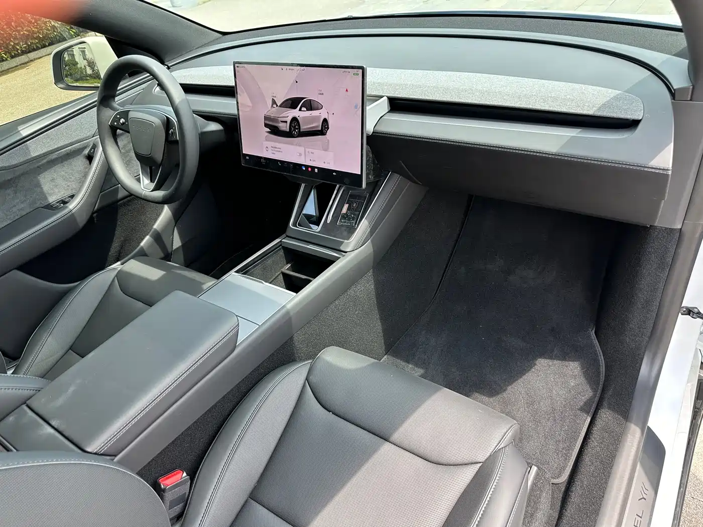 Tesla Model Y L 2026 2025 Facelift Long Range AWD