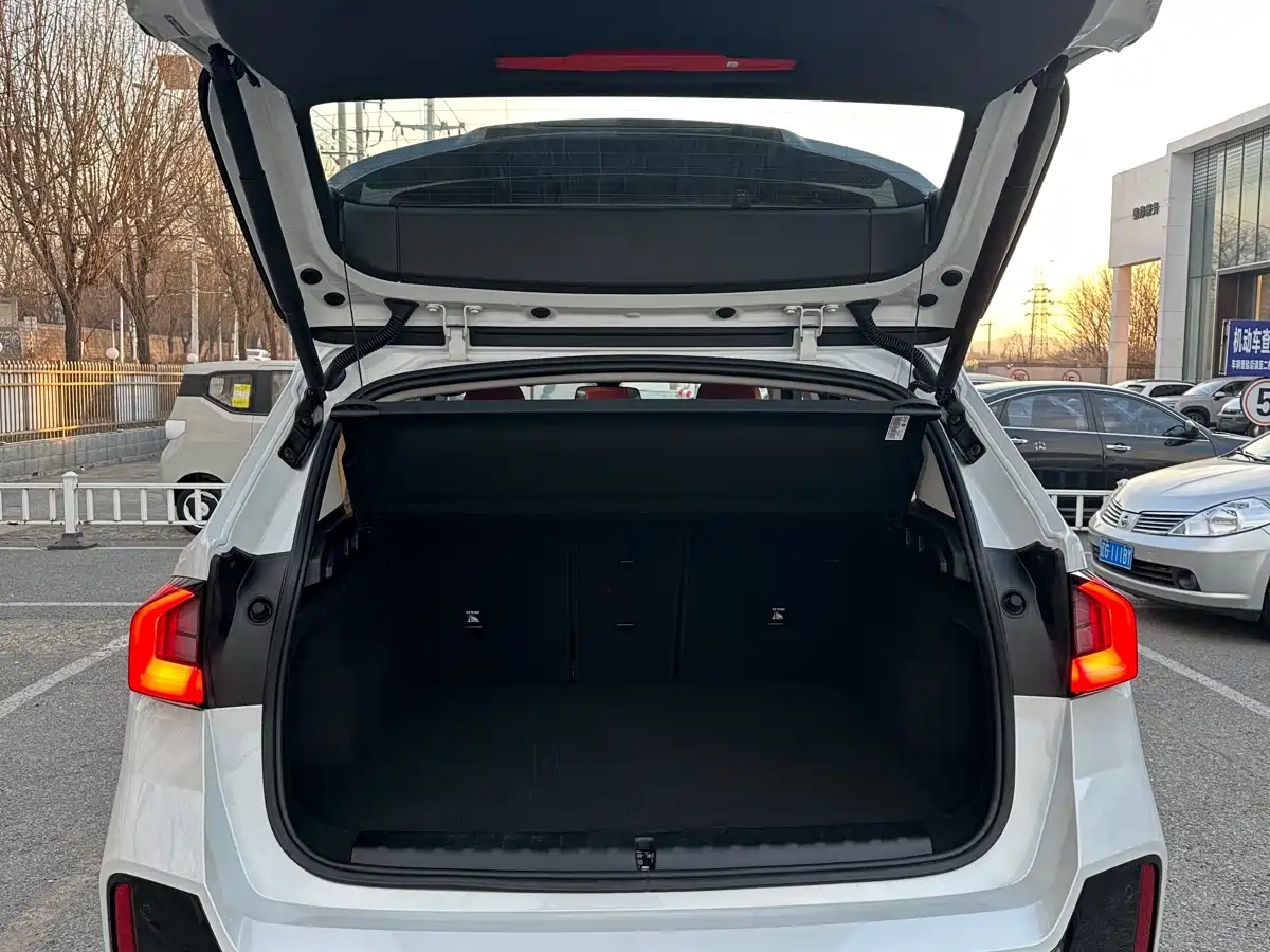 BMW X1 2023 sDrive25Li M Sport Package фото 18