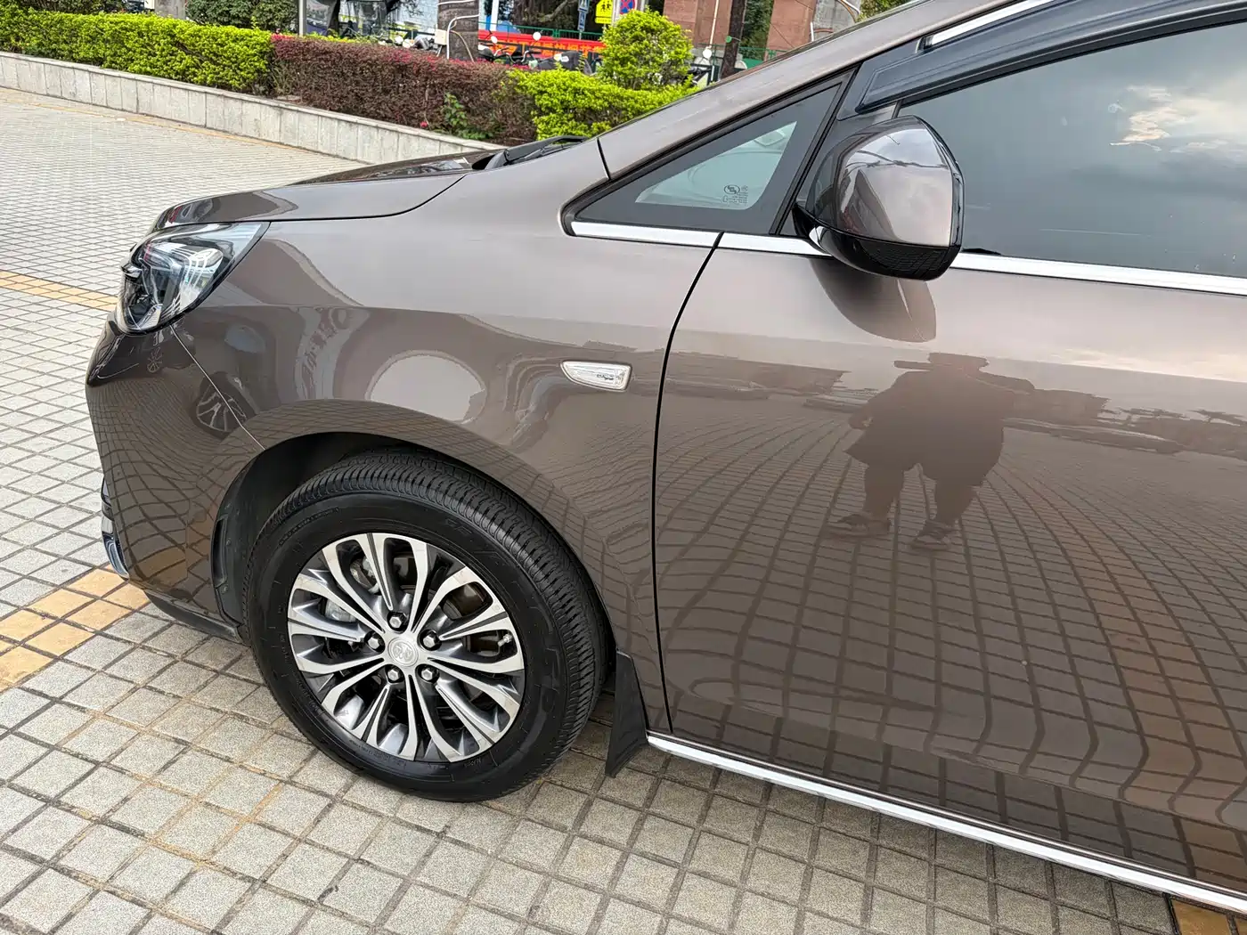 BUICK GL8