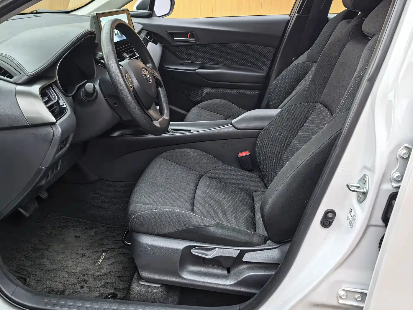 Toyota IZOA 2023 2023 2.0L Yi-Xing Edition