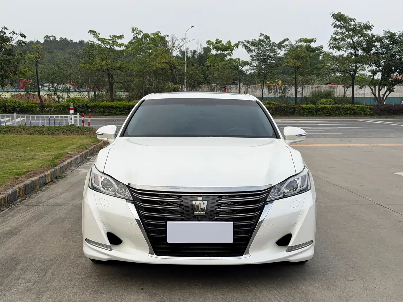 Toyota Crown 2018 2.0T Sport Edition
