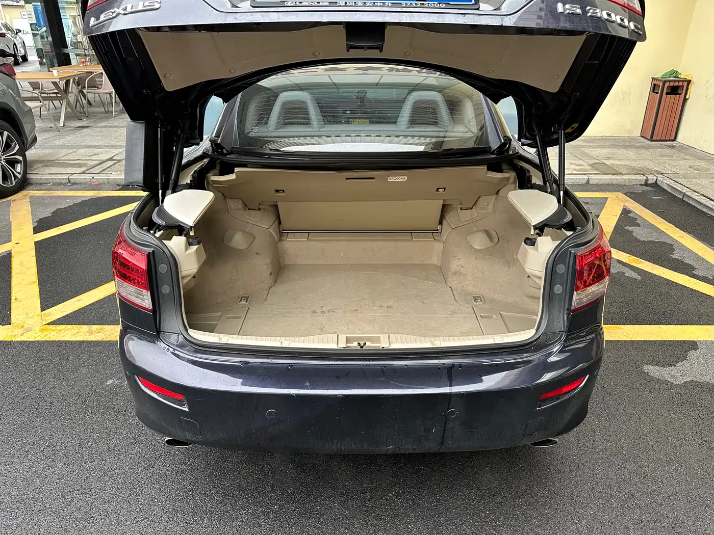 Lexus IS 2009 300C фото 21