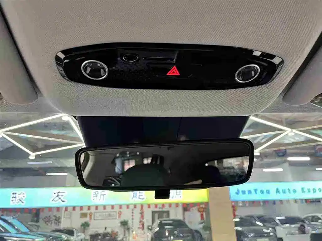 Geely Galaxy Galaxy E5 2024 440km Start Edition фото 21