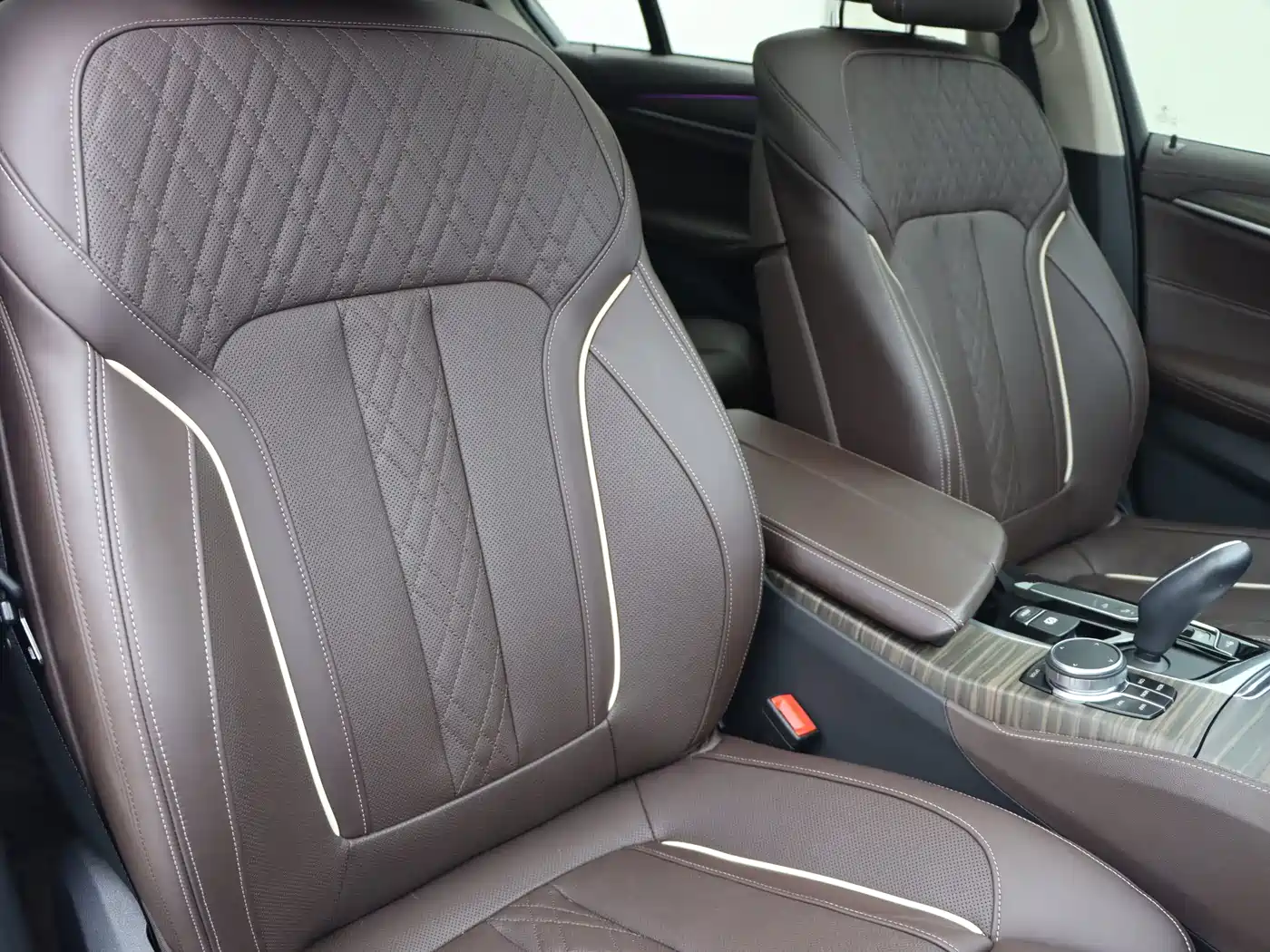 Photo 10 - BMW 5 Series
