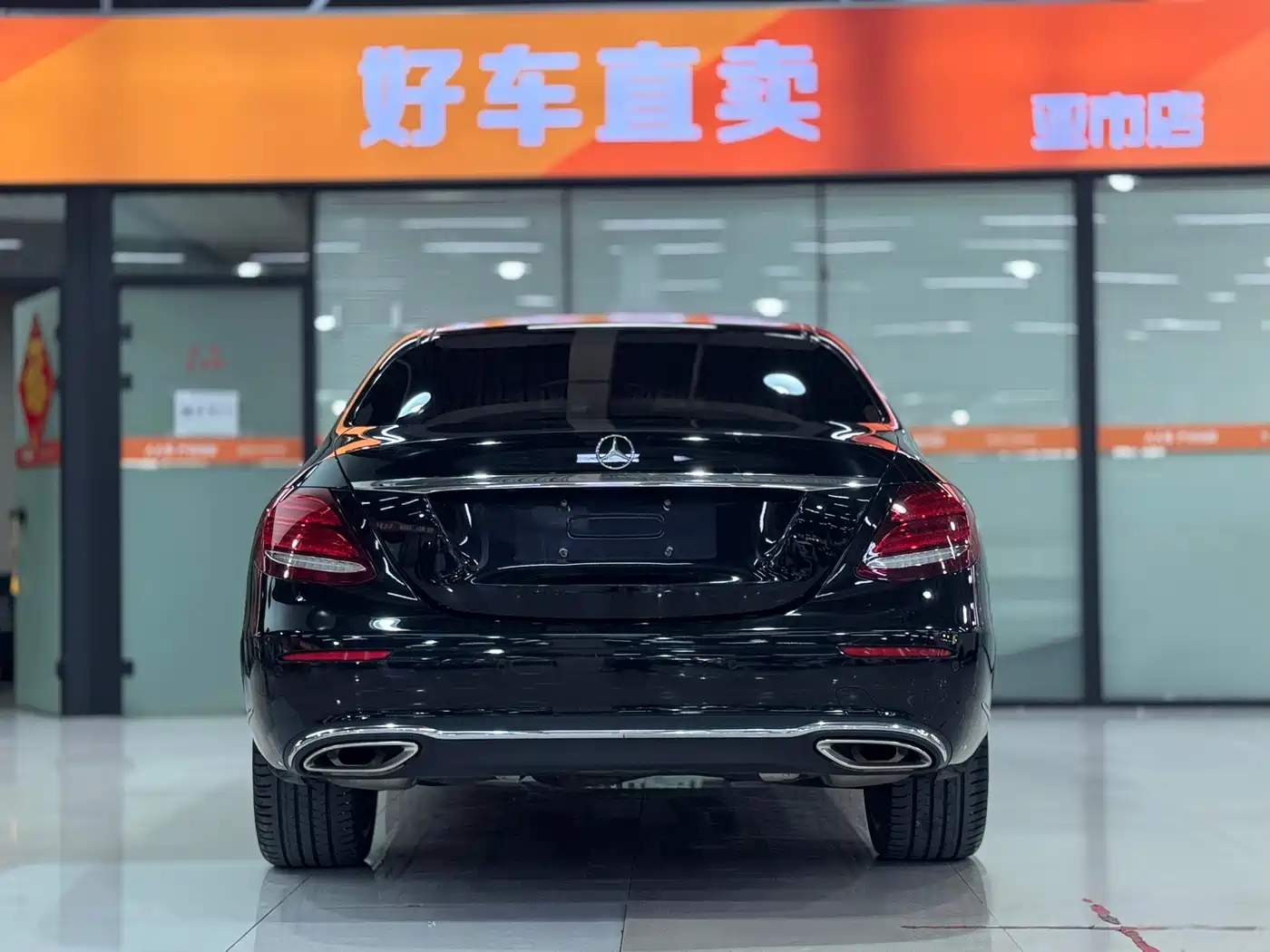 Mercedes-Benz E-Class 2016 E 300 L Luxury фото 4
