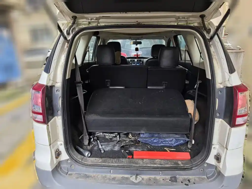 BAIC Huansu S3 2015 2015 1.5L Comfort (China V)