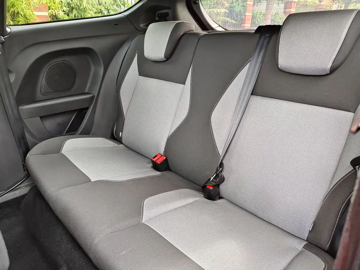 Ford Fiesta (Import) 2013 1.6T ST фото 26