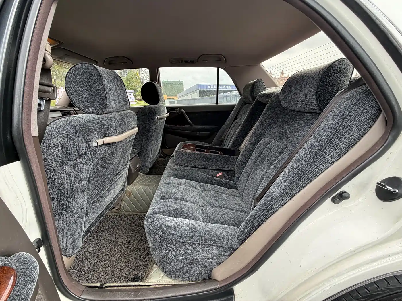 Toyota Crown 1999