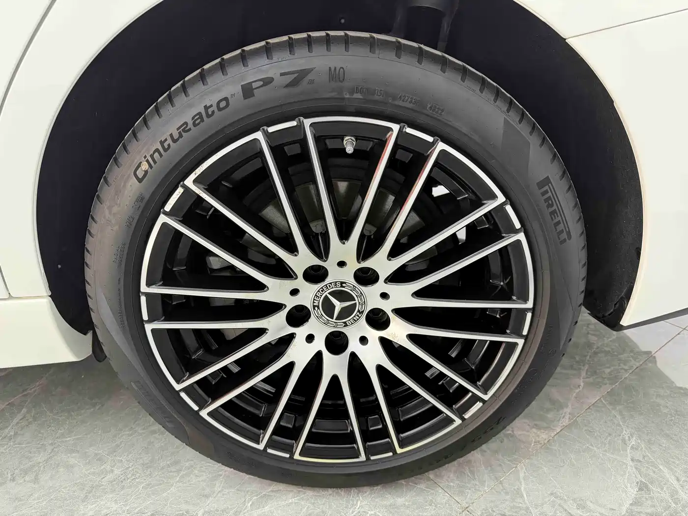 Mercedes-Benz C-Class 2023 C 200 L Sport фото 8