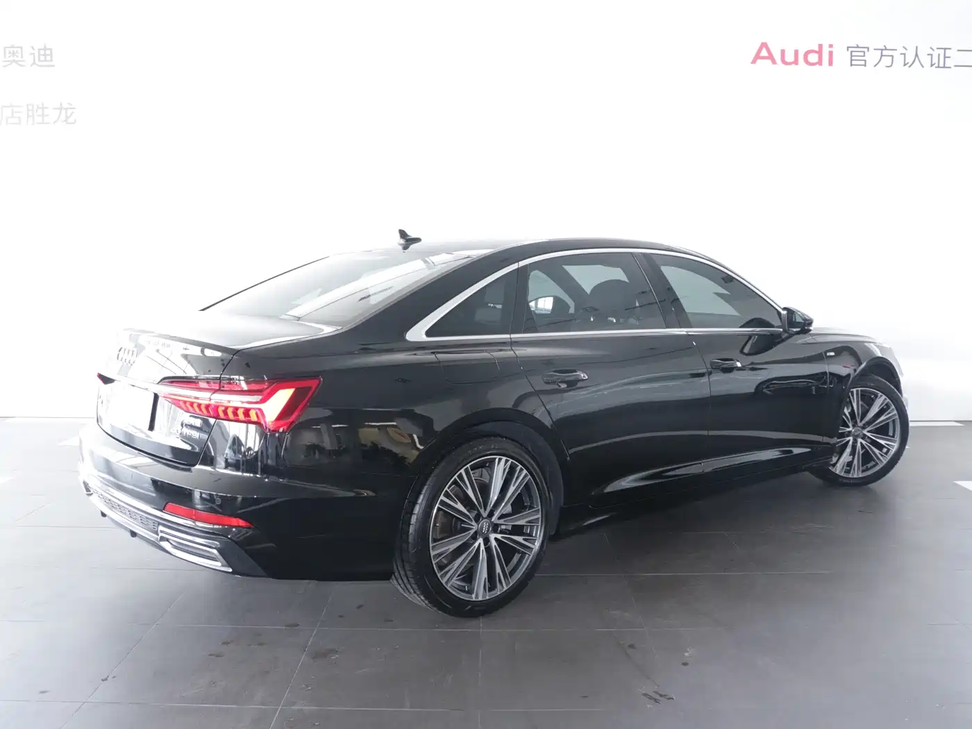 Audi A6L 2022 40 TFSI Luxury Dynamic фото 4