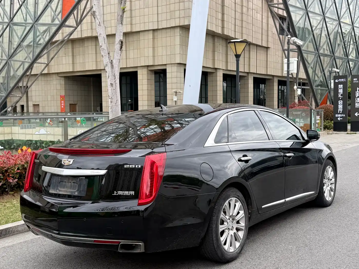 Cadillac XTS 2016 28T Technology фото 4