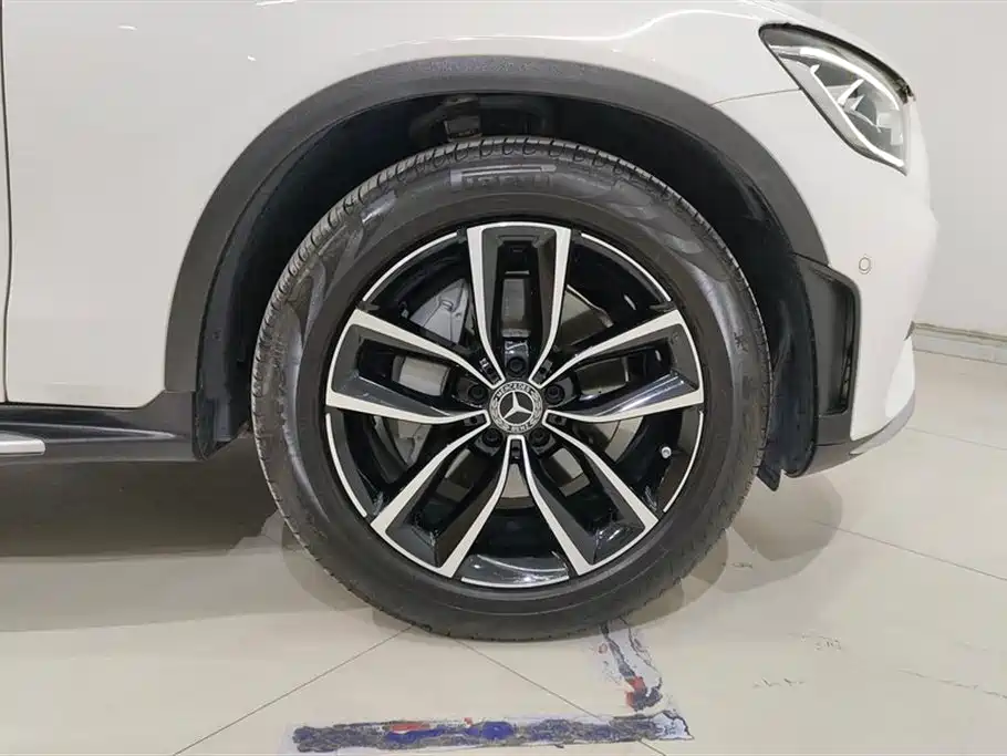 Mercedes-Benz GLC 2021 GLC 260 L 4MATIC Luxury фото 6