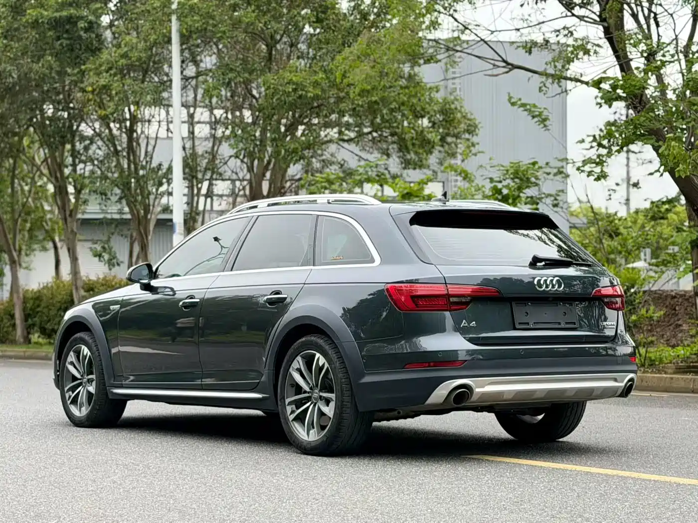 Audi A4 (Import) 2017 45 TFSI allroad quattro Sport фото 7
