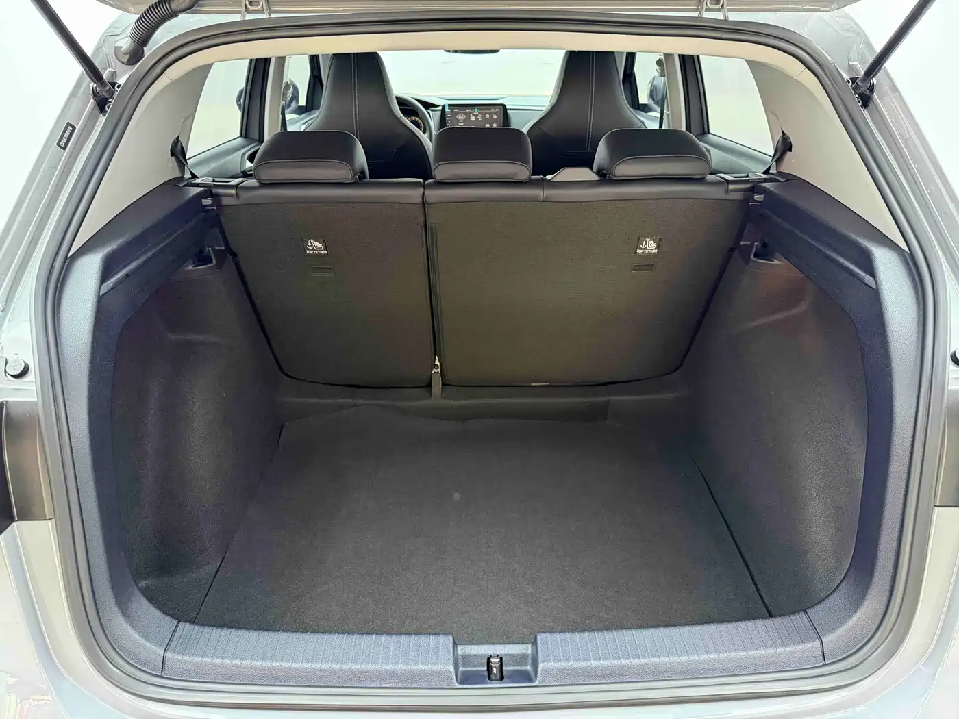 Volkswagen Tharu 2025 Model Rising Star 300TSI Aspiration Edition фото 21