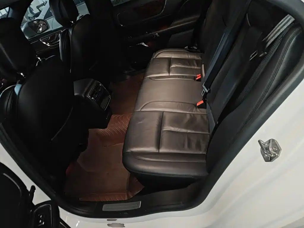 Lincoln Continental 2018 2017 2.0T 2WD Premium Edition