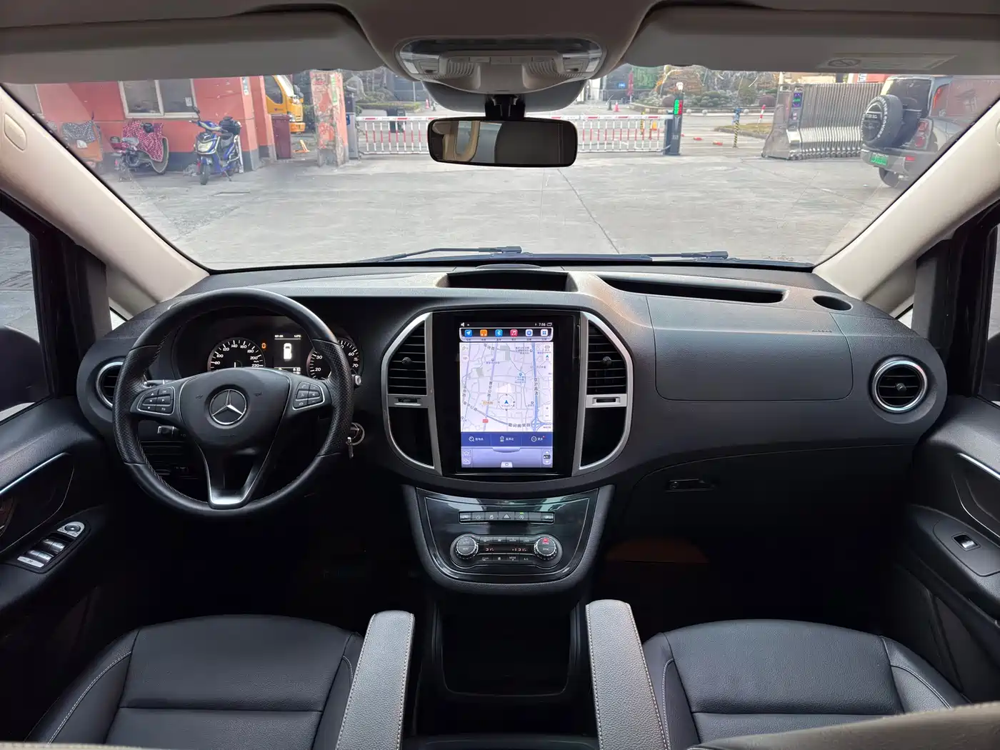 Mercedes-Benz Vito 2018 2.0T Business China V фото 20