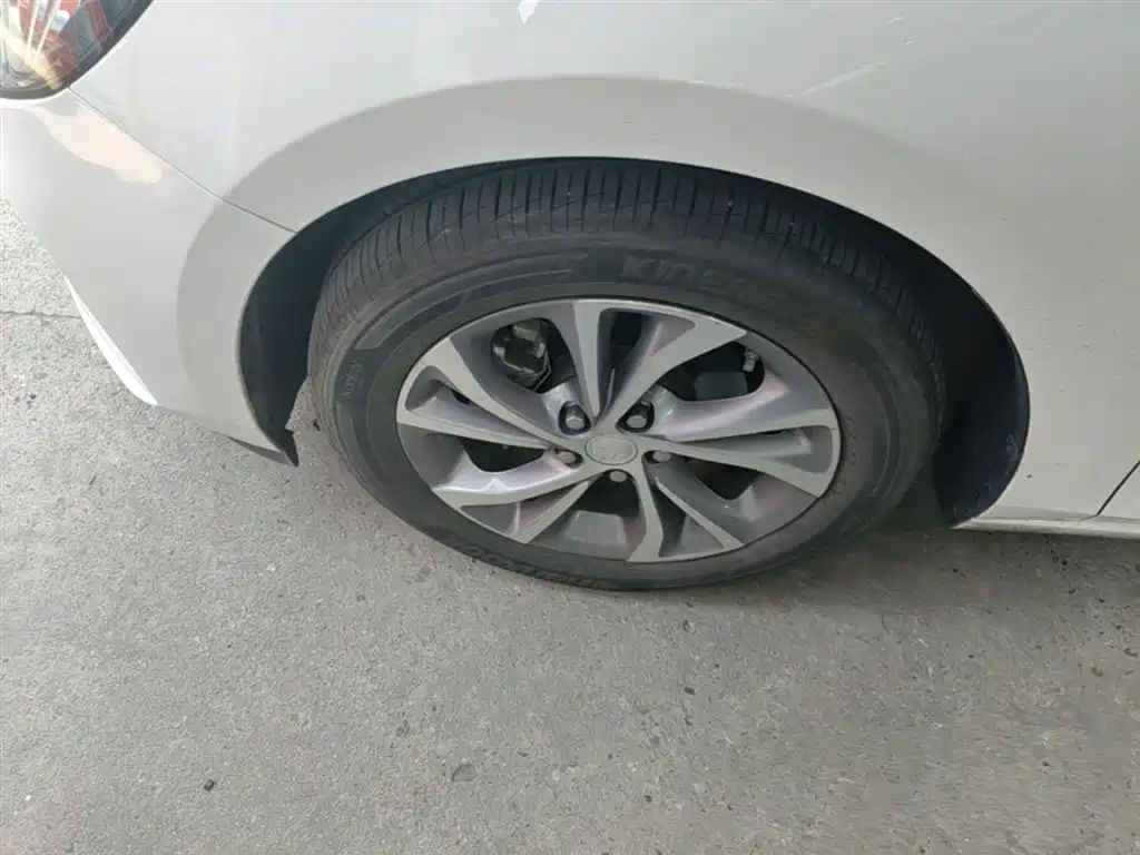 Buick Verano 2023 Pro Joy Edition фото 25
