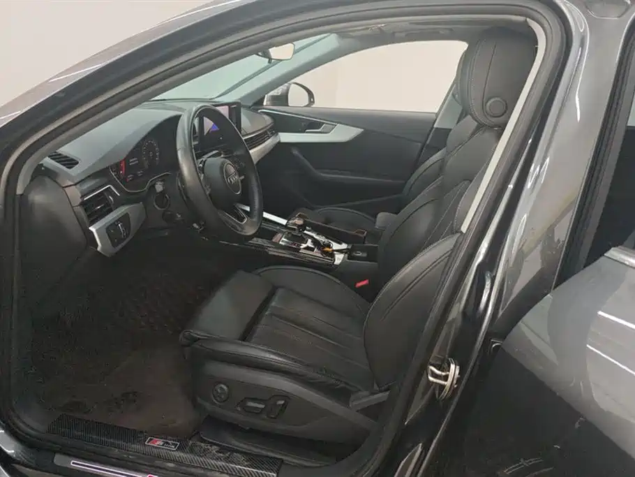 Audi A4L 2020 40 TFSI Fashion Dynamic Edition фото 9
