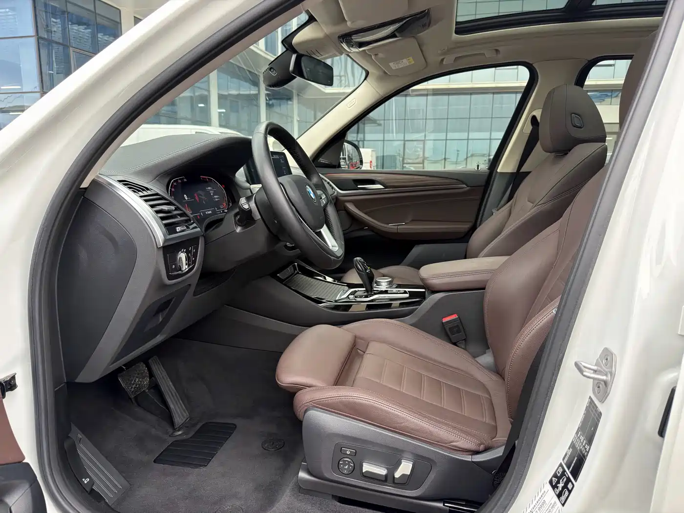 BMW X3 2021 xDrive28i Luxury Package фото 4