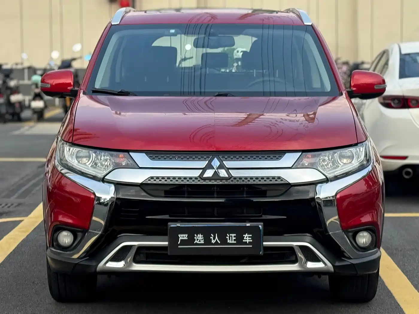 Mitsubishi Outlander 2019 2.0L 2WD Enjoy 5-Seater China VI фото 2