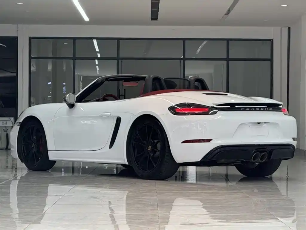 Porsche 718 2020 Boxster 2.0T фото 7