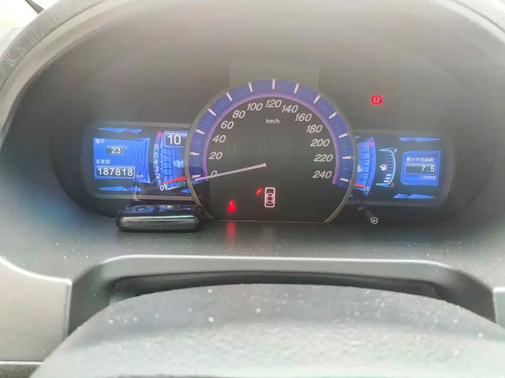 2015 BYD S6