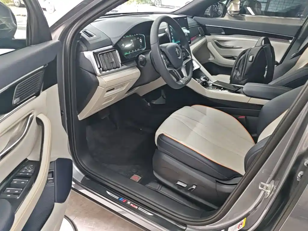 BYD Song PLUS PHEV 2021 2021 DM-i 51KM Honor