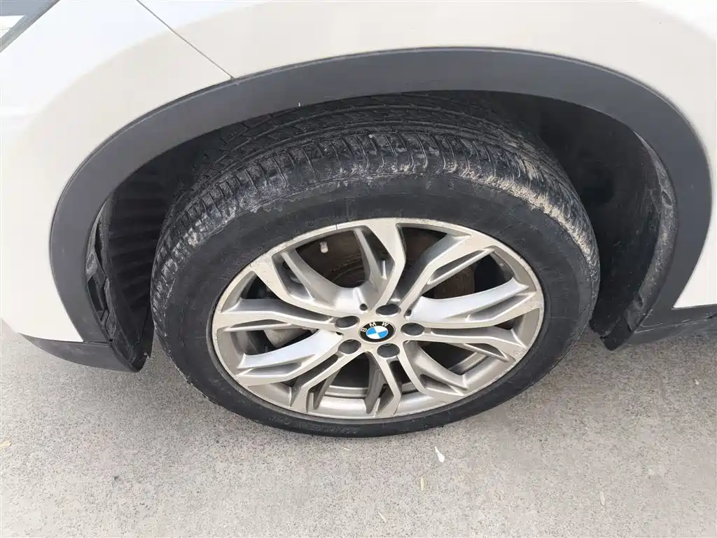 BMW X1 2019 sDrive20Li Leading Model фото 23