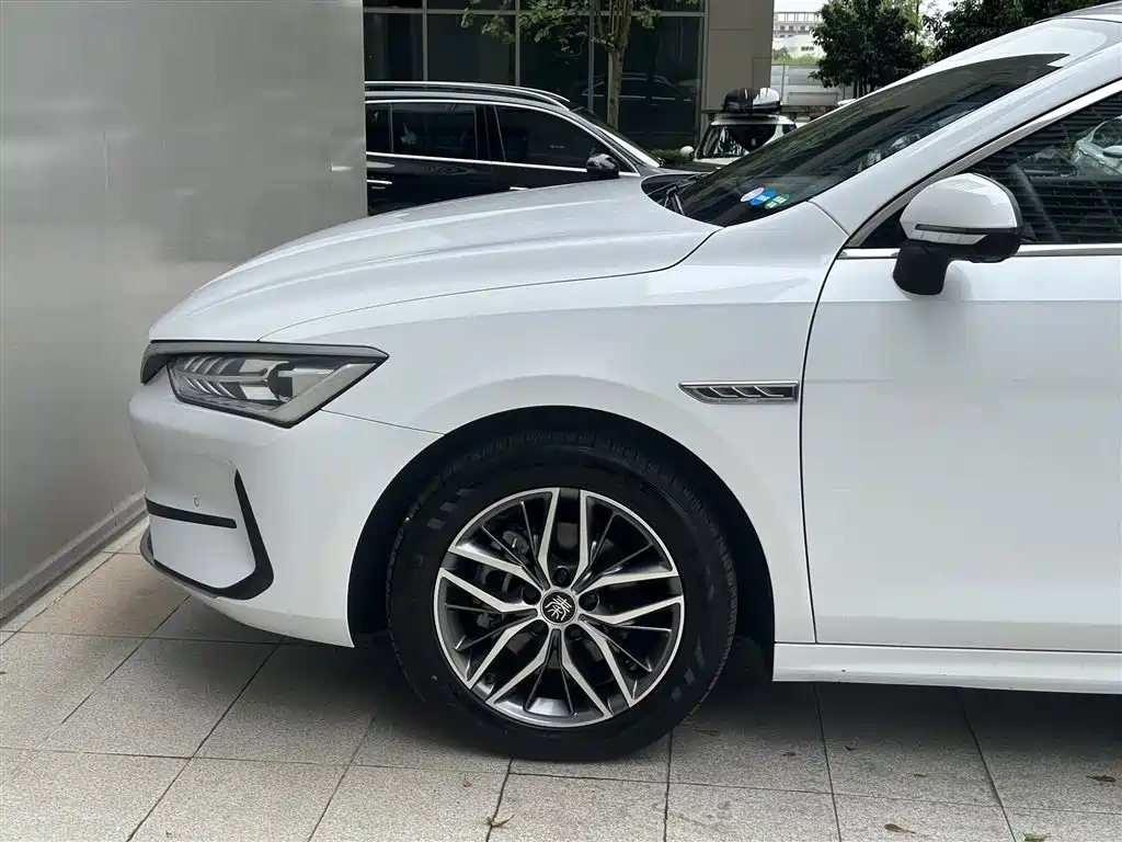 BYD Qin PLUS 2026 2024 Glory Edition EV 510KM Excellence